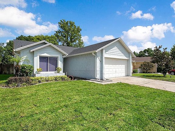 5th image of 1020 Gwyn Cir
