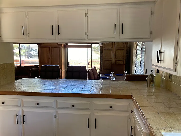 641 Virginia Ct — Photo 10