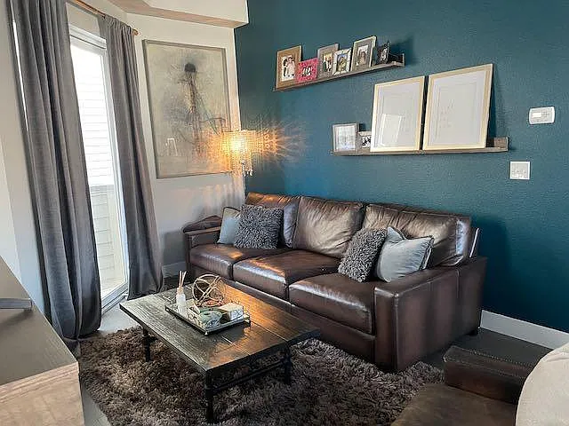2347 Eliot St — Photo 2