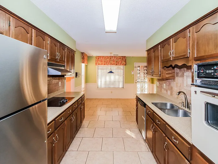 3467 Josee Ln — Photo 6