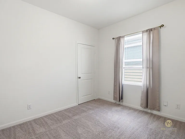 5625 Pearl Mdw — Photo 19