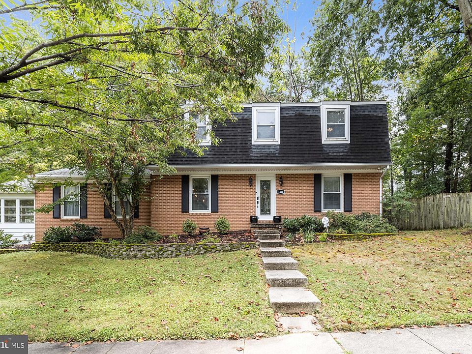 1st image of 1301 Hawkins Ln