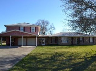 11212 Greenway Dr, Beaumont, TX 77705
