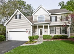 541 Western Ave, Clarendon Hills, IL 60514