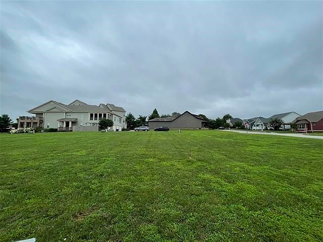 1st image of 407 Traditions Blvd