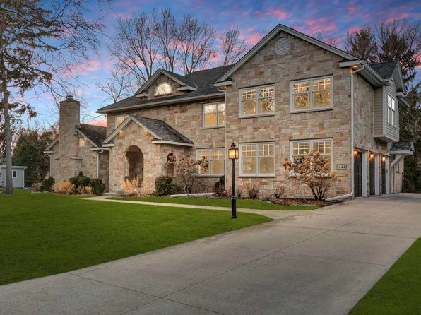 444 Summit Rd, Madison, WI 53704
