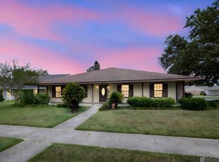 1647 Tallwood Dr, Baton Rouge, LA 70816