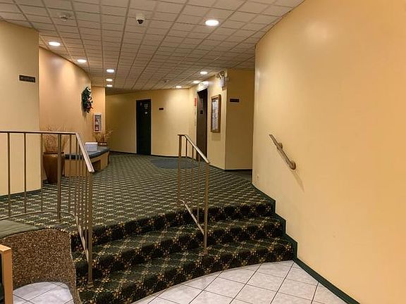 3rd image of 898 Wellington Ave Unit 217