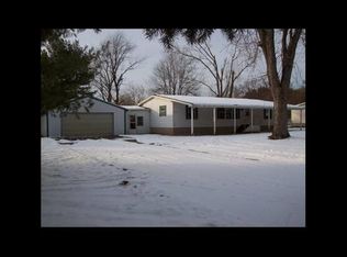 20340 Meadow Dr, Gobles, MI 49055