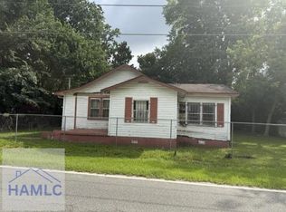 247 Railroad Ave, Jesup, GA 31546