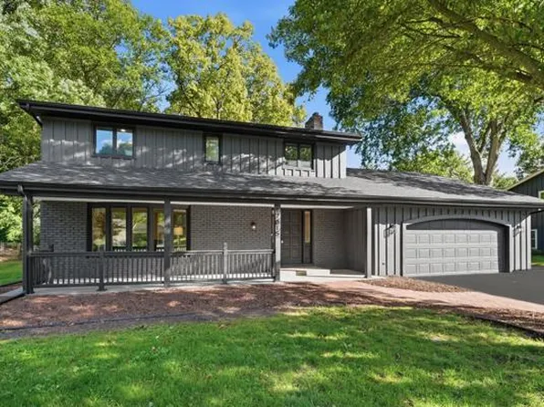 17015 24th Ave N, Plymouth, MN 55447