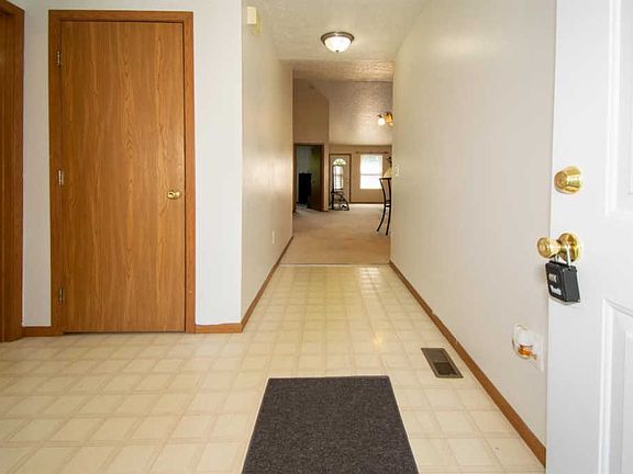 5th image of 8342 Carrol Ave