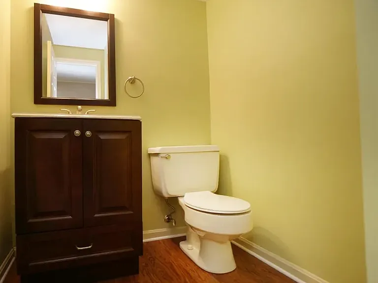 Finished basement half bathroom