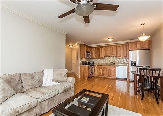 4th image of 255 Winter St Unit 306