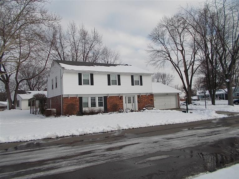 1st image of 4740 Eagleview Dr