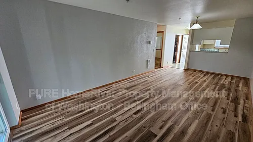 2715 W Maplewood Ave #222 Photo 1 2715 W Maplewood Ave #222 Photo 1