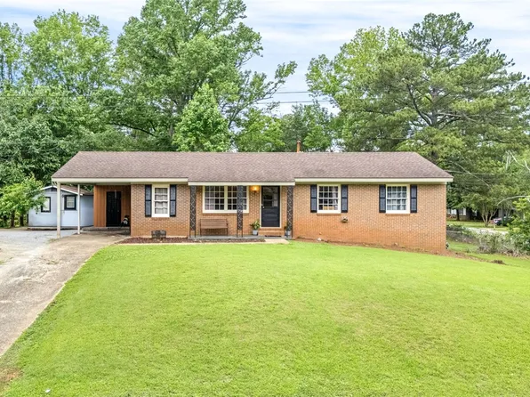 2500 Poplar St, Opelika, AL 36804
