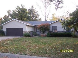 11 S Courtney Dr, Butler, MO 64730