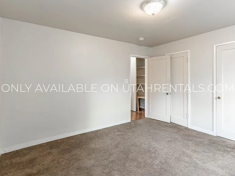 Daley Apartments — Photo 19