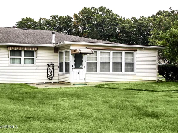 18 D Dixie Lane, Jackson, NJ 08527
