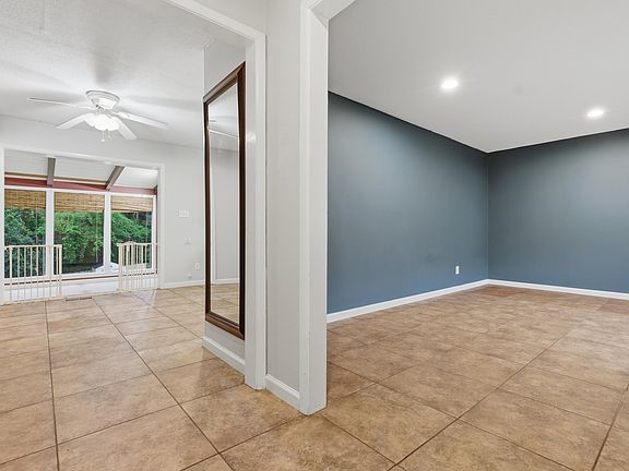 3rd image of 1710 Myrick Rd