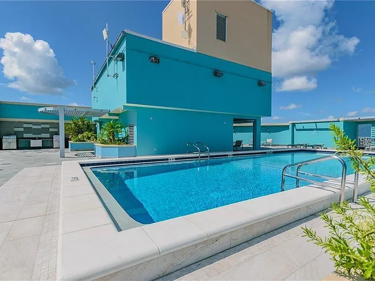 1 Beach Dr SE #1309 — Photo 18