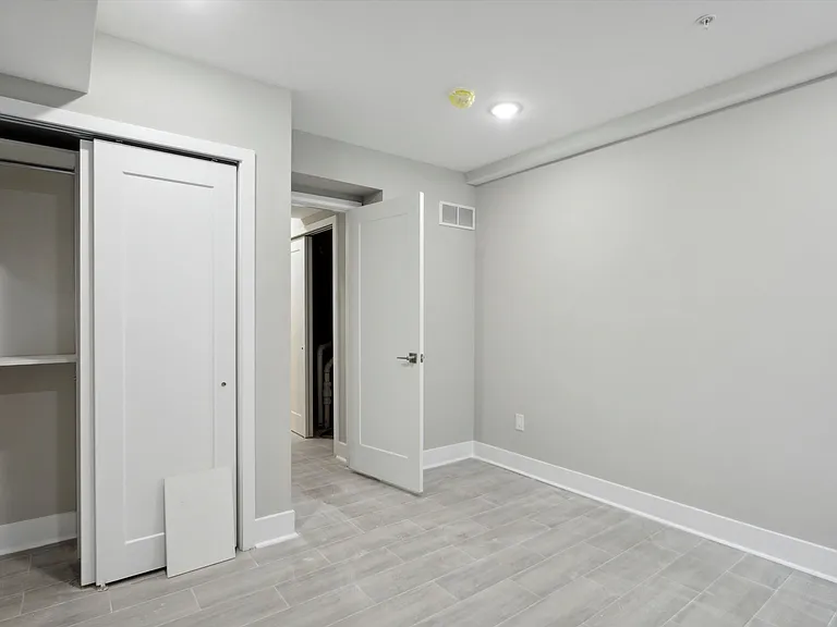 1513 Seybert St #1A — Photo 17