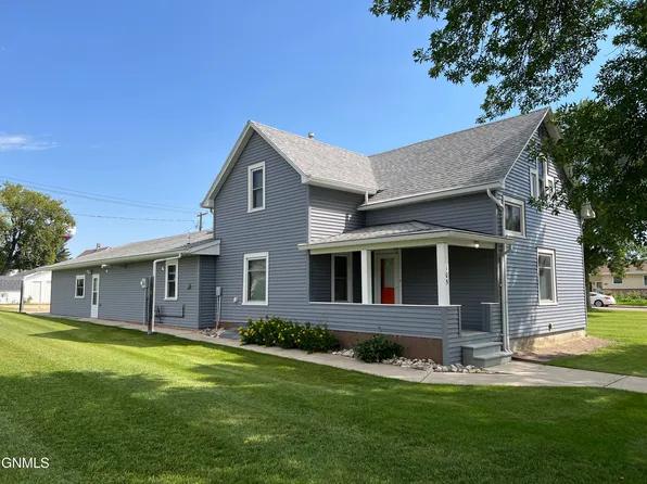 105 2nd Ave NW, Garrison, ND 58540