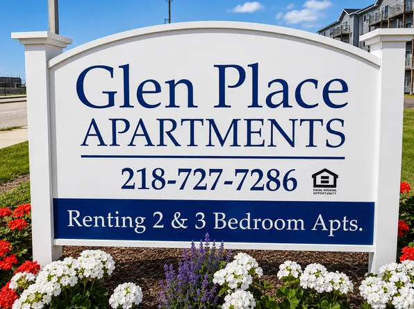 Glen Place Apartments, 1115 W Michigan St #D8c9a4167, Duluth, MN 55806