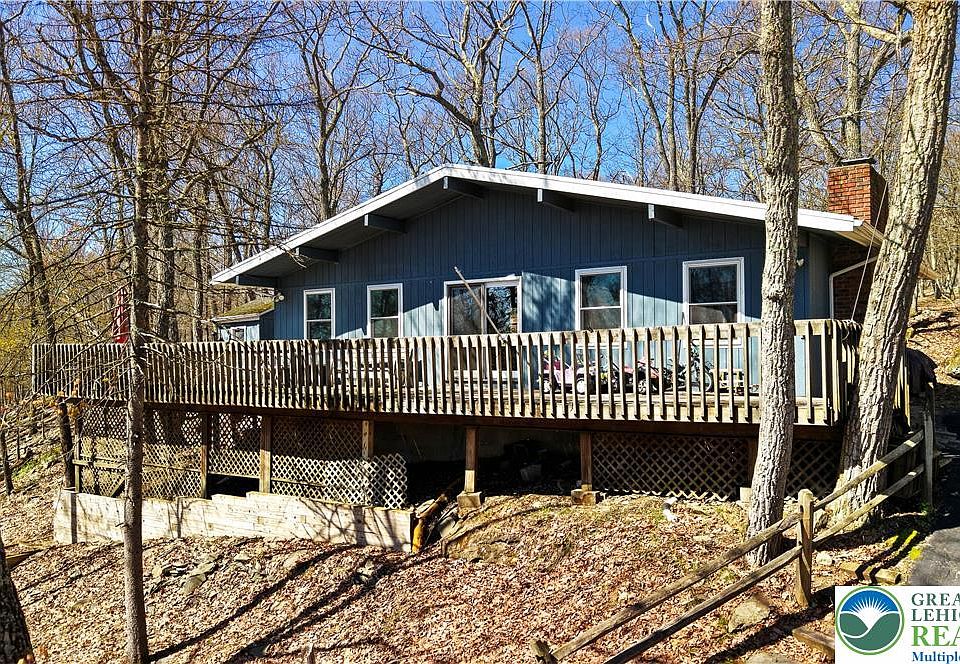 1st image of 214 Mockingbird Ct