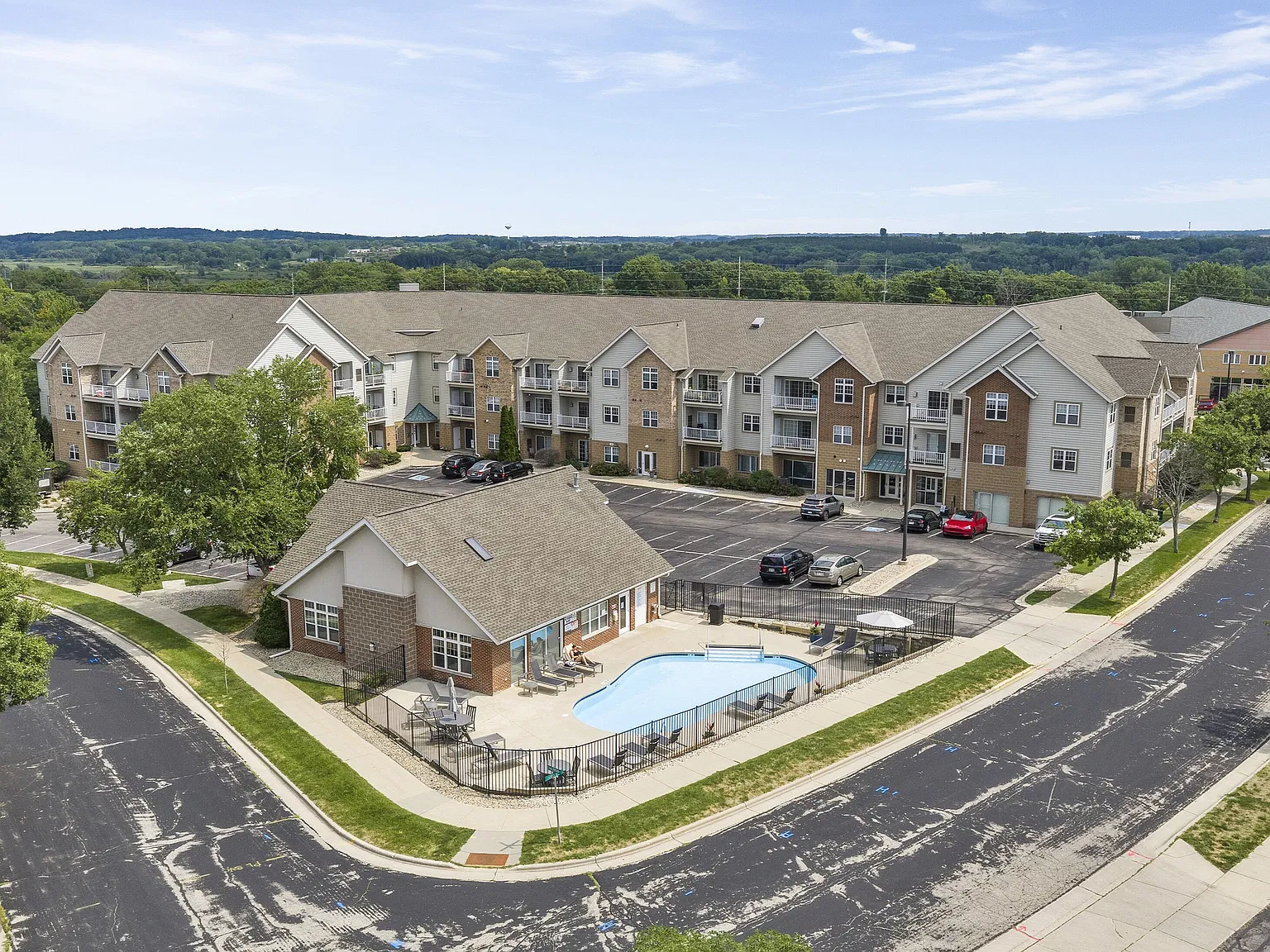 The Landmark at Hatchery Hill — Photo 4