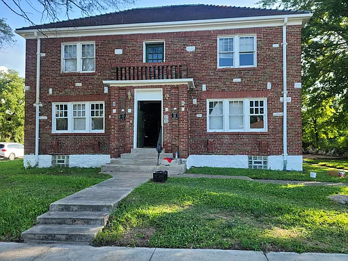 2442 Saint Louis Ave #2444 Photo 1