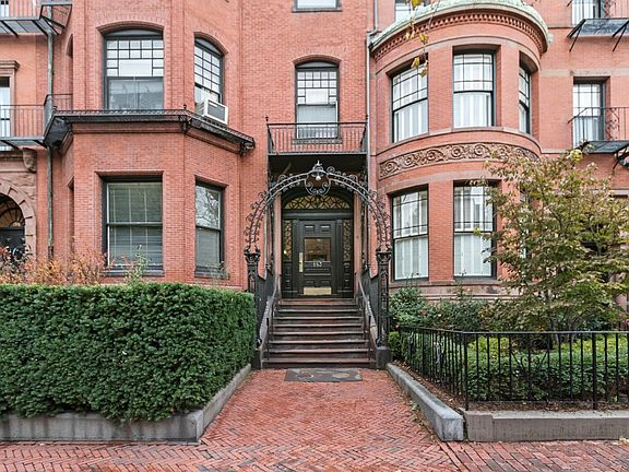 5th image of 183 Marlborough St #4R