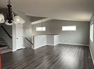 6782 Gingham Ct, Monticello, MN 55362
