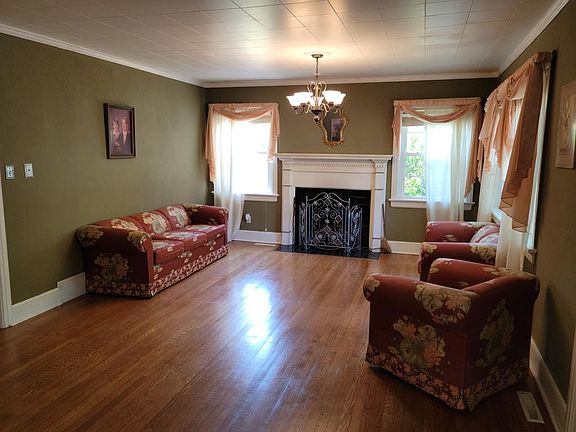 2nd image of 518 Vance St
