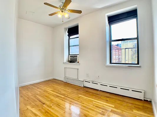 Rented by Bohemia Realty Group | media 7