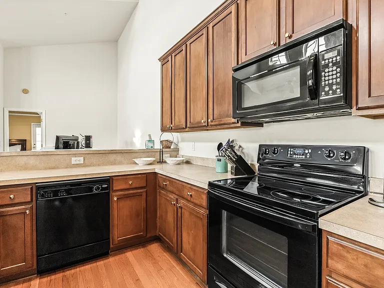 400 Black Smith Ln #A — Photo 23