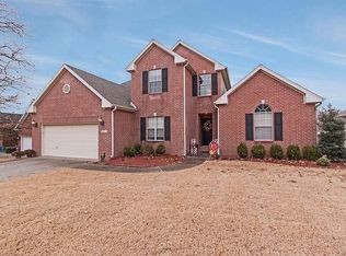 4300 Savannah Ln, Springdale, AR 72762