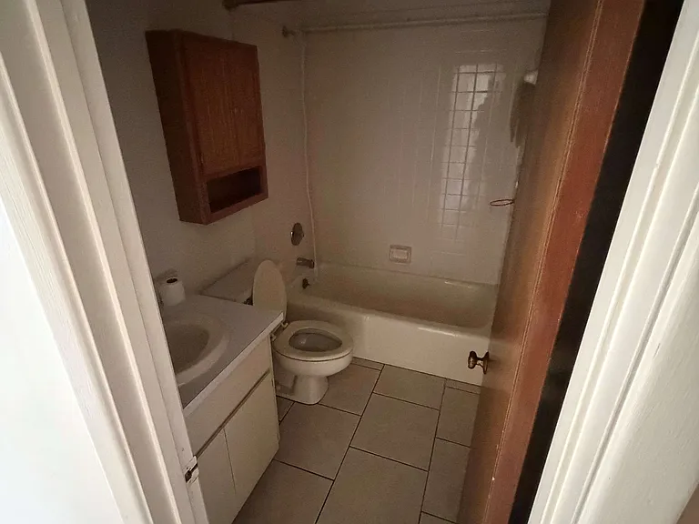 3 E Story Rd — Photo 8