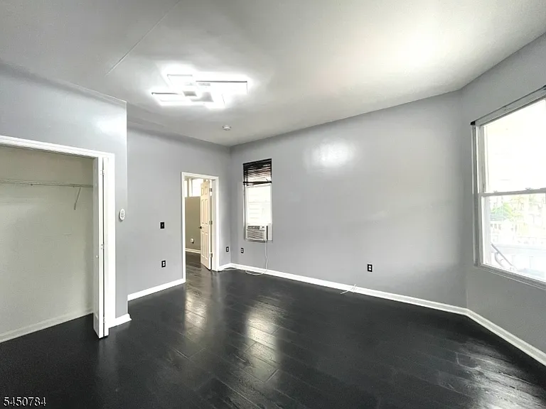 59 Ellington St #1 — Photo 5
