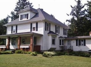 8404 E German Valley Rd, German valley, IL 61039