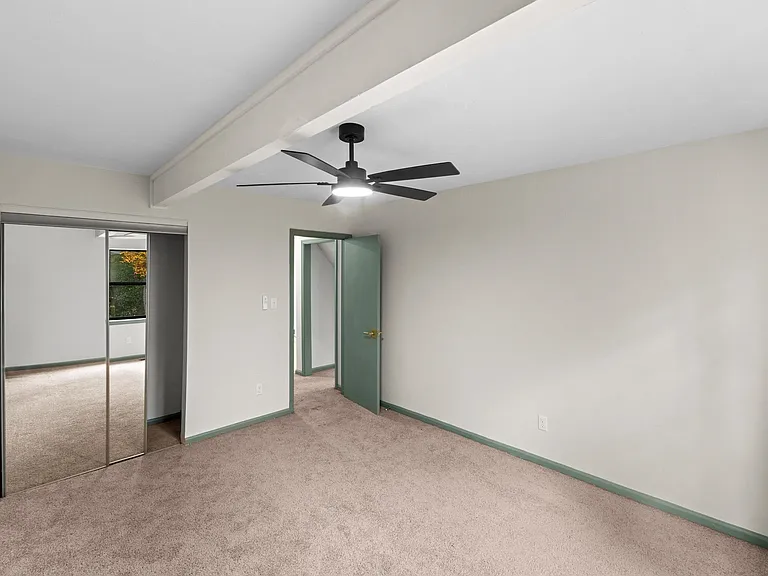 2066 Tallavana Trl — Photo 29