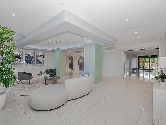 3rd image of 20335 N Country Club Dr APT 206