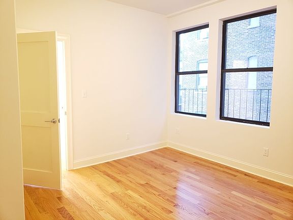 5th image of 509 Cathedral Pkwy #11NK