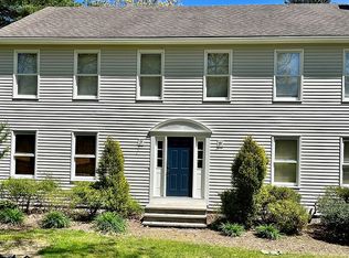 9 Fredrickson Rd, Norfolk, MA 02056