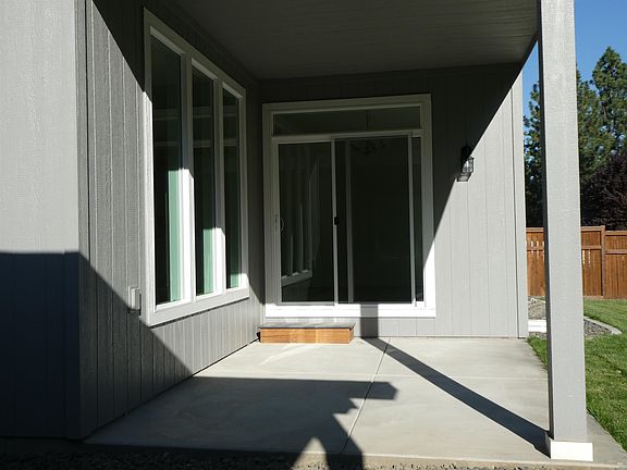 5th image of 4410 E 34th Ln
