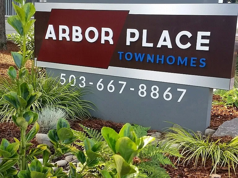 Arbor Place Apartments — Photo 1