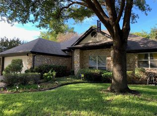 1241 Trinity Dr, Benbrook, TX 76126