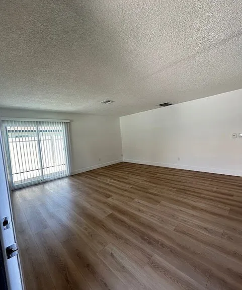 Magnolia Garden Apartments — Photo 5