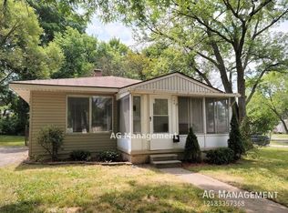 189 High St, Pontiac, MI 48342